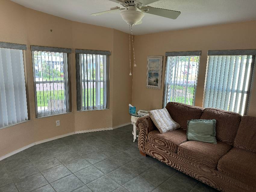 2217 Walden Pond Dr a Lake Wales, FL Mobile or Manufactured Home for Sale